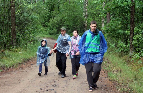 Apleistoje raketų bazėje žygeiviai ieškojo istorijos pėdsakų 
