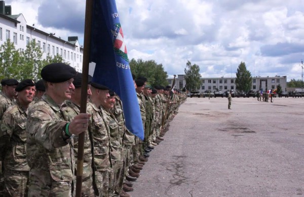 Rukloje pakilo „Iron Wolf 2016“ pratybų vėliava – paskelbta pratybų pradžia