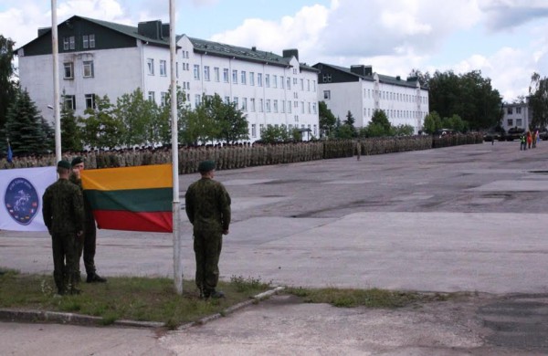 Rukloje pakilo „Iron Wolf 2016“ pratybų vėliava – paskelbta pratybų pradžia