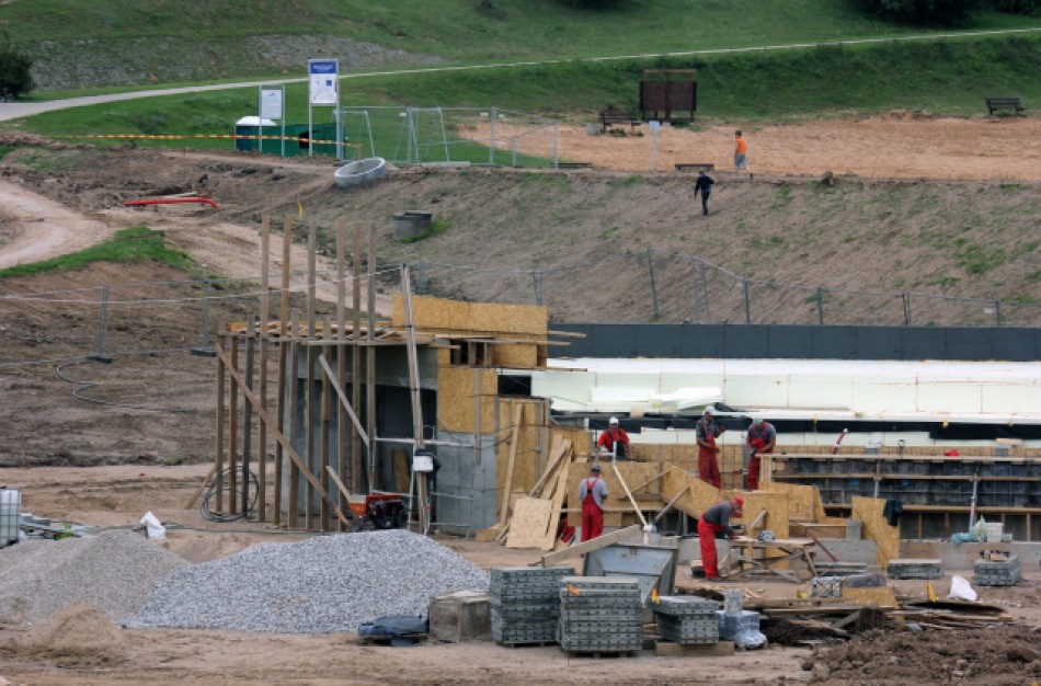 Į Joninių slėnį skubėjo išminuotojai