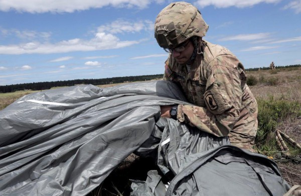 Gaižiūnų poligone leisis 400 oro desantininkų