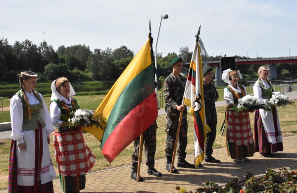 Jonaviečiai paminėjo Gedulo ir vilties dieną
