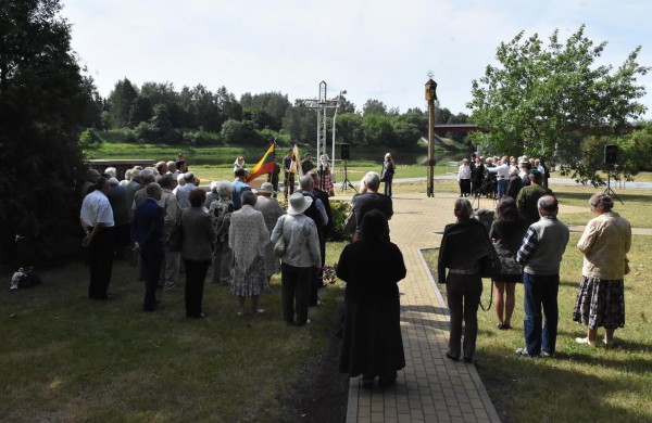 Jonaviečiai paminėjo Gedulo ir vilties dieną