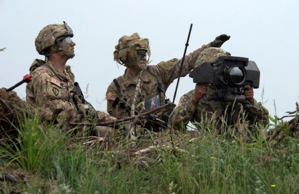 Gaižiūnų poligone - oro uosto perėmimo operacija