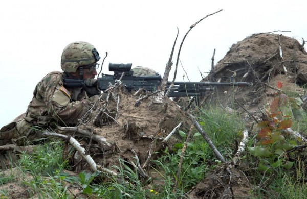 Gaižiūnų poligone - oro uosto perėmimo operacija