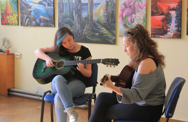 Su jonaviečiais susitiko rašytoja ir žurnalistė Audronė Urbonaitė