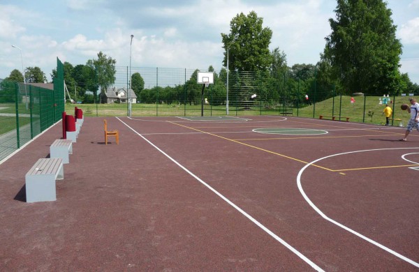 Upninkų gyventoja savivaldybei dovanoja butą: „Prašau priimti šią dovaną“