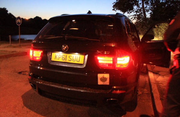 Galingo visureigio vairuotojas – pareigūnams: „Galima, aš baudą sumokėsiu?“