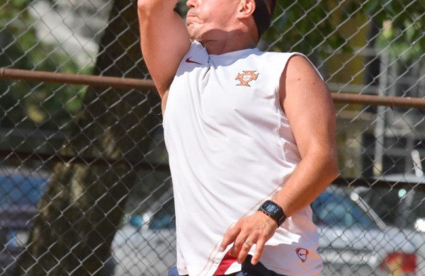 Finale Jonavos lauko tenisininkas pranoko sostinės atstovą