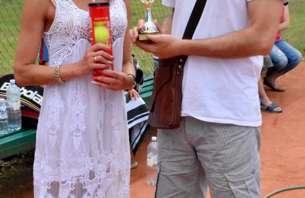 Finale Jonavos lauko tenisininkas pranoko sostinės atstovą