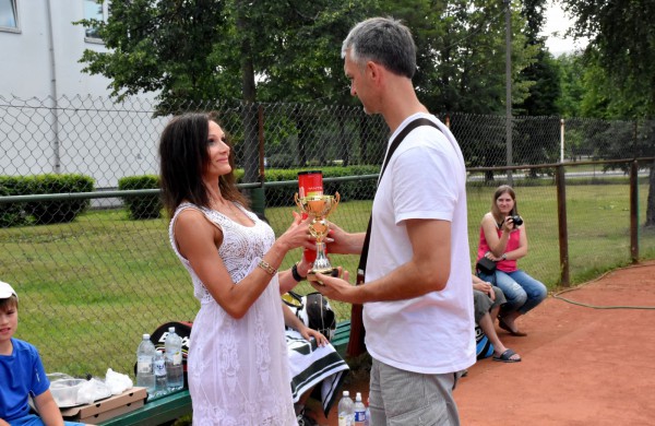 Finale Jonavos lauko tenisininkas pranoko sostinės atstovą