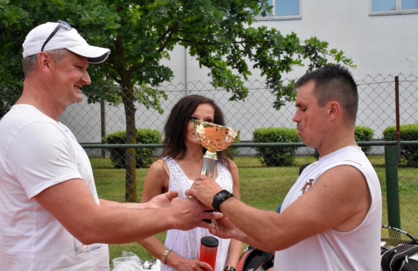 Finale Jonavos lauko tenisininkas pranoko sostinės atstovą