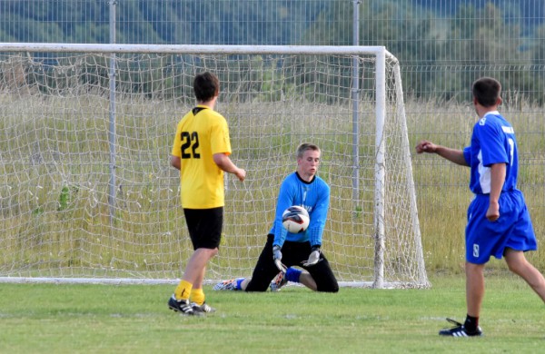 Devintasis turas: pirmosios lygiosios ir pirmasis policininkų taškas