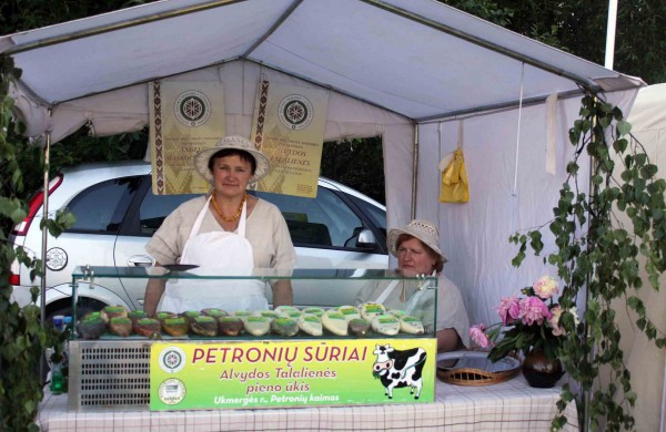 Joninės Jonavoje: Jonų respublika turi naują prezidentą