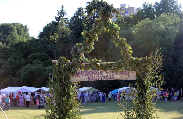 Joninės Jonavoje: Jonų respublika turi naują prezidentą