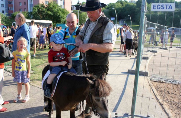 Joninės Jonavoje: Jonų respublika turi naują prezidentą