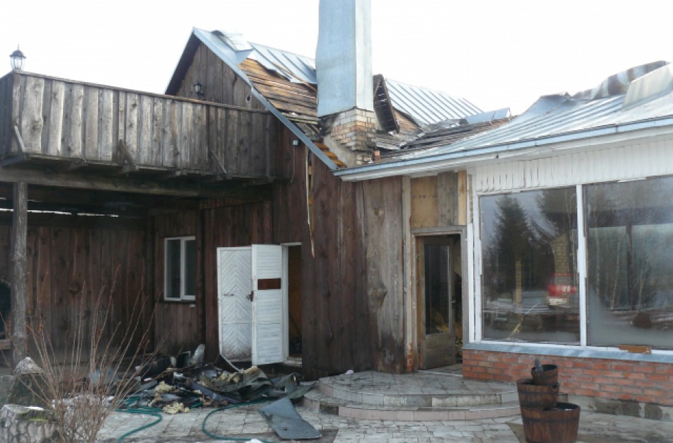  Užusaliuose sudegė baras „Nova luna“