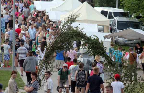 Joninės Jonavoje: Jonų respublika turi naują prezidentą