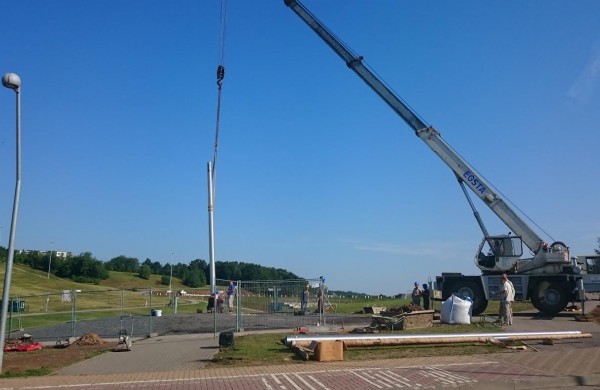 Prie Joninių slėnio statomas 25 metrų aukščio vėliavos stiebas