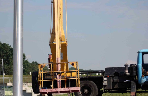 Prie Joninių slėnio statomas 25 metrų aukščio vėliavos stiebas