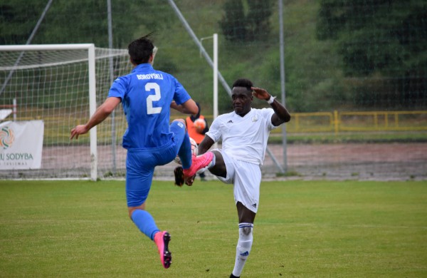 Naujokų pasipildžiusi „Lietava“ sužaidė taikiai su latviais