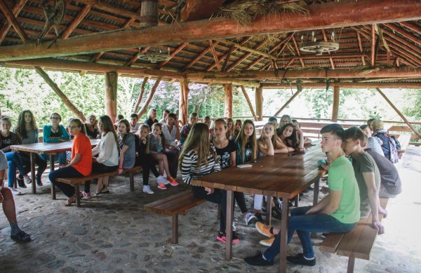 Stovykloje – žinios apie atsinaujinančius energijos išteklius ir sveiką gyvenseną