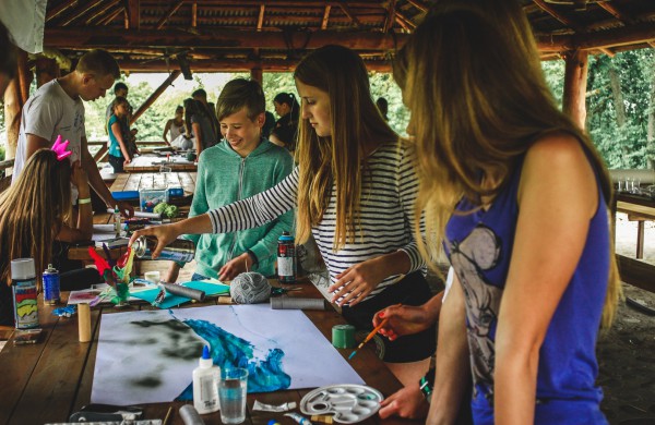 Stovykloje – žinios apie atsinaujinančius energijos išteklius ir sveiką gyvenseną