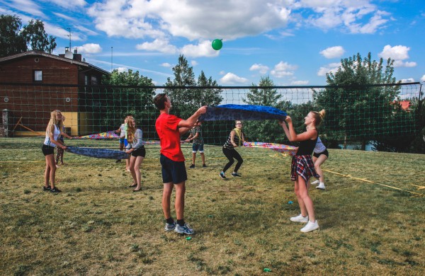 Stovykloje – žinios apie atsinaujinančius energijos išteklius ir sveiką gyvenseną