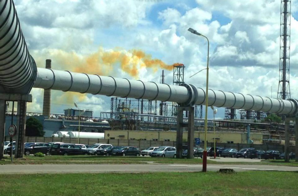 „Achemoje“ – neplaninis įrenginių stabdymas, padidėjo azoto oksidų išmetimas