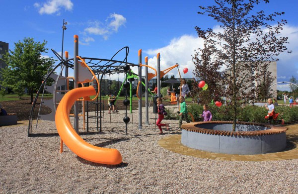 A.Kulviečio gatvėje atidaryta nauja vaikų žaidimų aikštelė