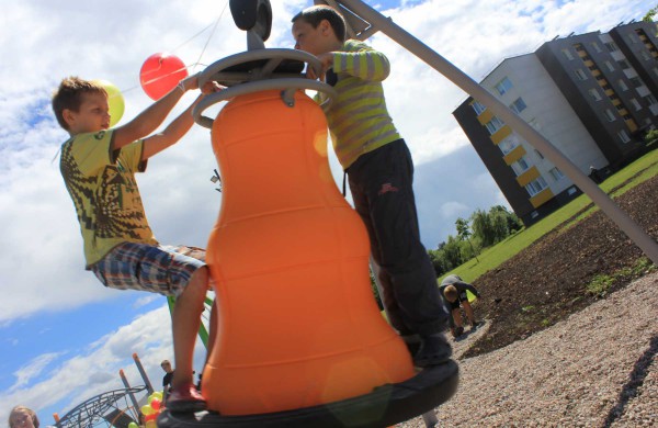 A.Kulviečio gatvėje atidaryta nauja vaikų žaidimų aikštelė