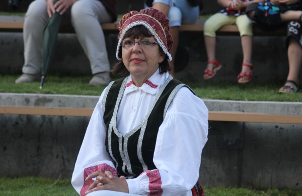 Jonavoje minint Valstybės dieną į 25 metrų aukštį iškelta trispalvė