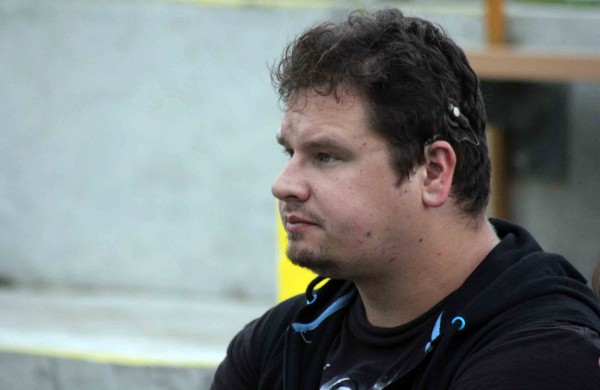 Jonavoje minint Valstybės dieną į 25 metrų aukštį iškelta trispalvė