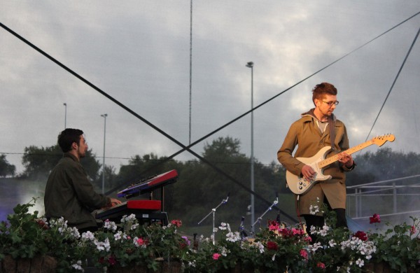 Jonavoje minint Valstybės dieną į 25 metrų aukštį iškelta trispalvė