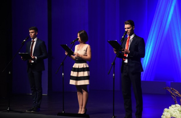 Senamiesčio gimnazijos abiturientams - brandos atestatai 