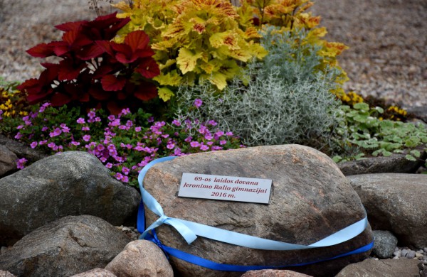 Brandos atestatai – ir raliečių rankose