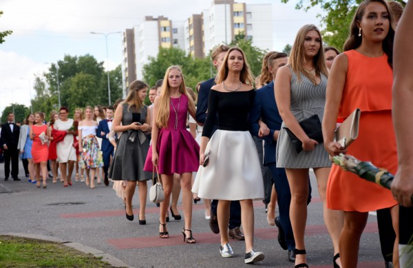 Brandos atestatai – ir raliečių rankose