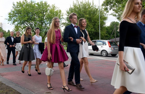 Brandos atestatai – ir raliečių rankose