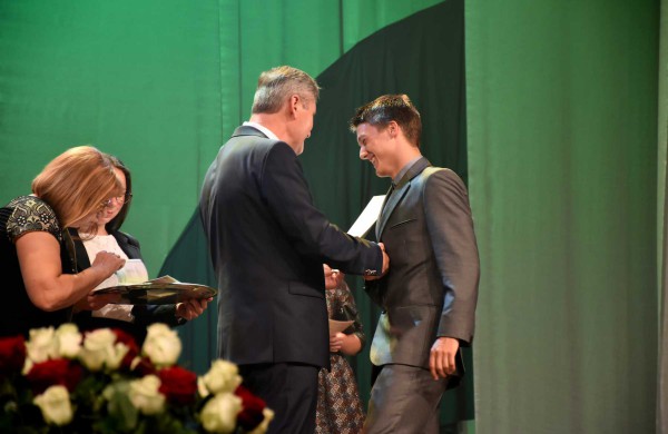 Brandos atestatai – ir raliečių rankose