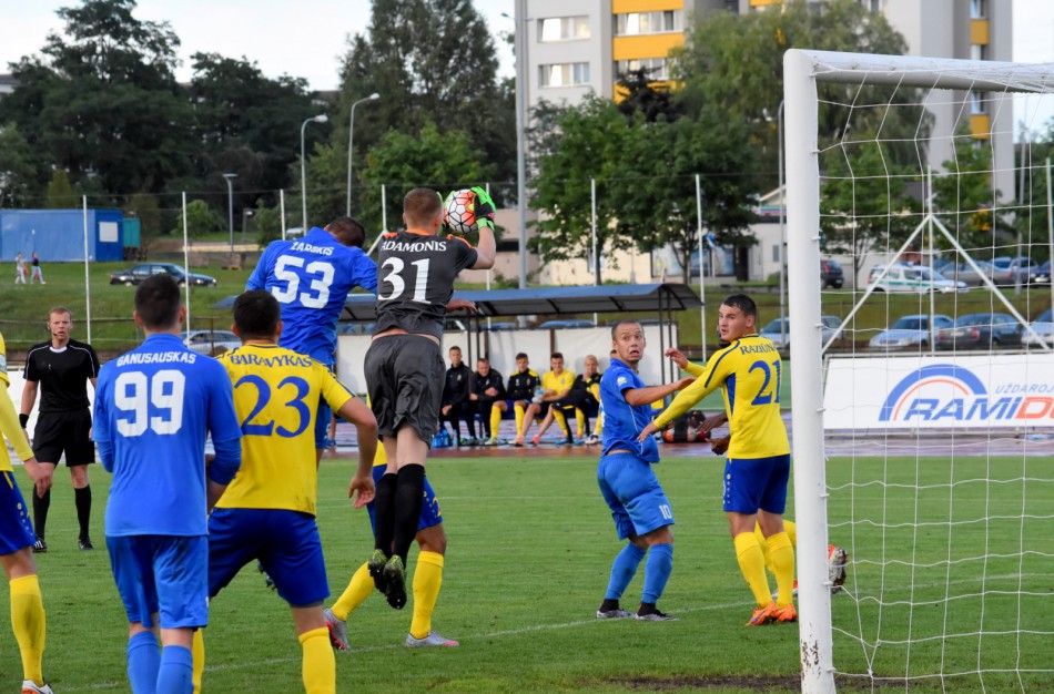 Įspūdingai vartus gynęs Giedrius Kvedaras komandos nuo nesėkmės neišgelbėjo
