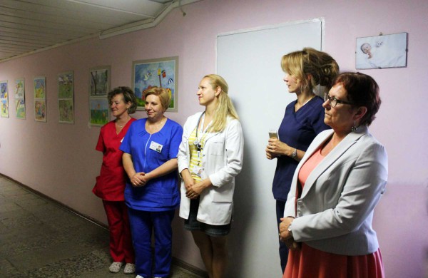 Jonavos ligoninės vaikų skyriuje – nauja patalynė ir šaldytuvas