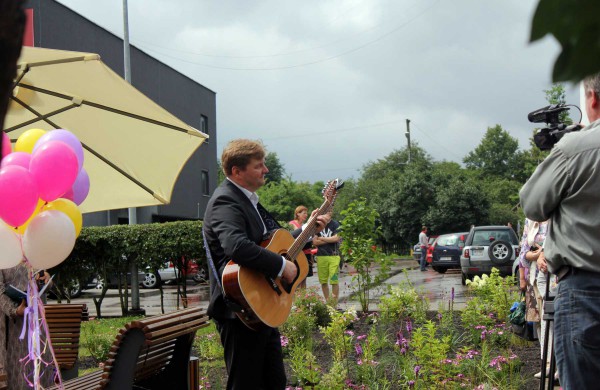 Jonavoje atidaryta knygų terasa