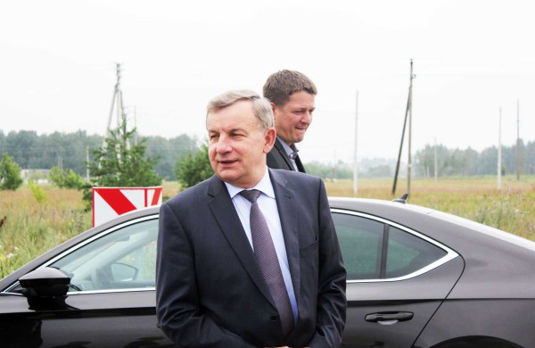 Bus asfaltuojama dalis Jonavos rajone esančių žvyrkelių