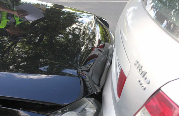 Prie Jonavos susidūrė penki automobiliai