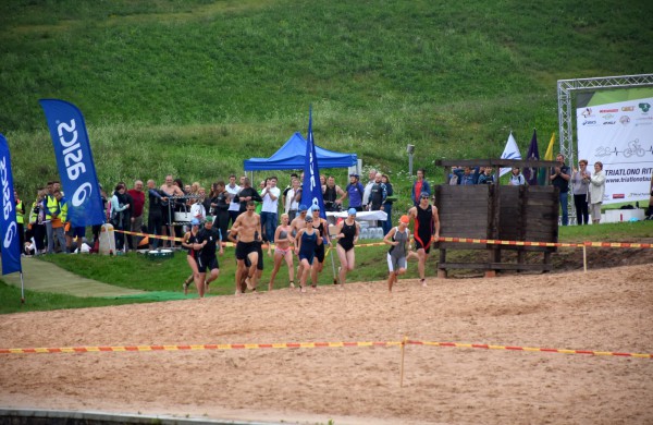 Jonavos sporto istorijos metraštyje - triatlono varžybos