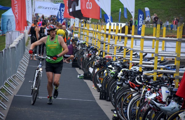 Jonavos sporto istorijos metraštyje - triatlono varžybos