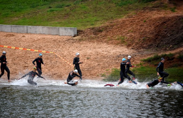 Jonavos sporto istorijos metraštyje - triatlono varžybos