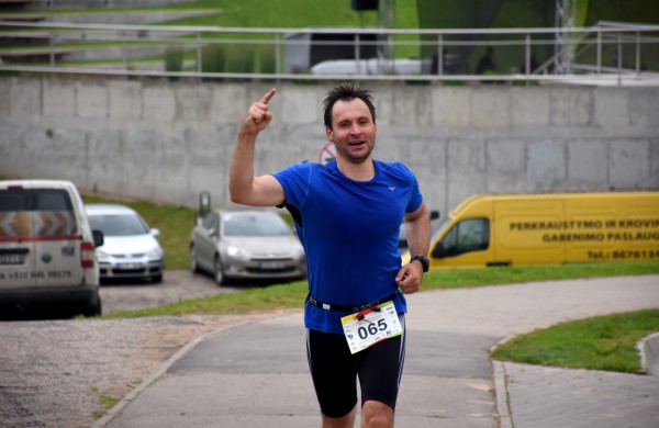 Jonavos sporto istorijos metraštyje - triatlono varžybos