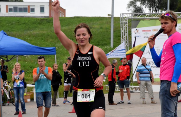 Jonavos sporto istorijos metraštyje - triatlono varžybos