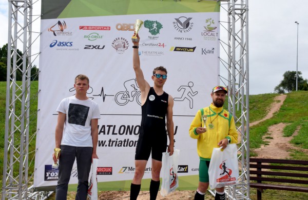Jonavos sporto istorijos metraštyje - triatlono varžybos